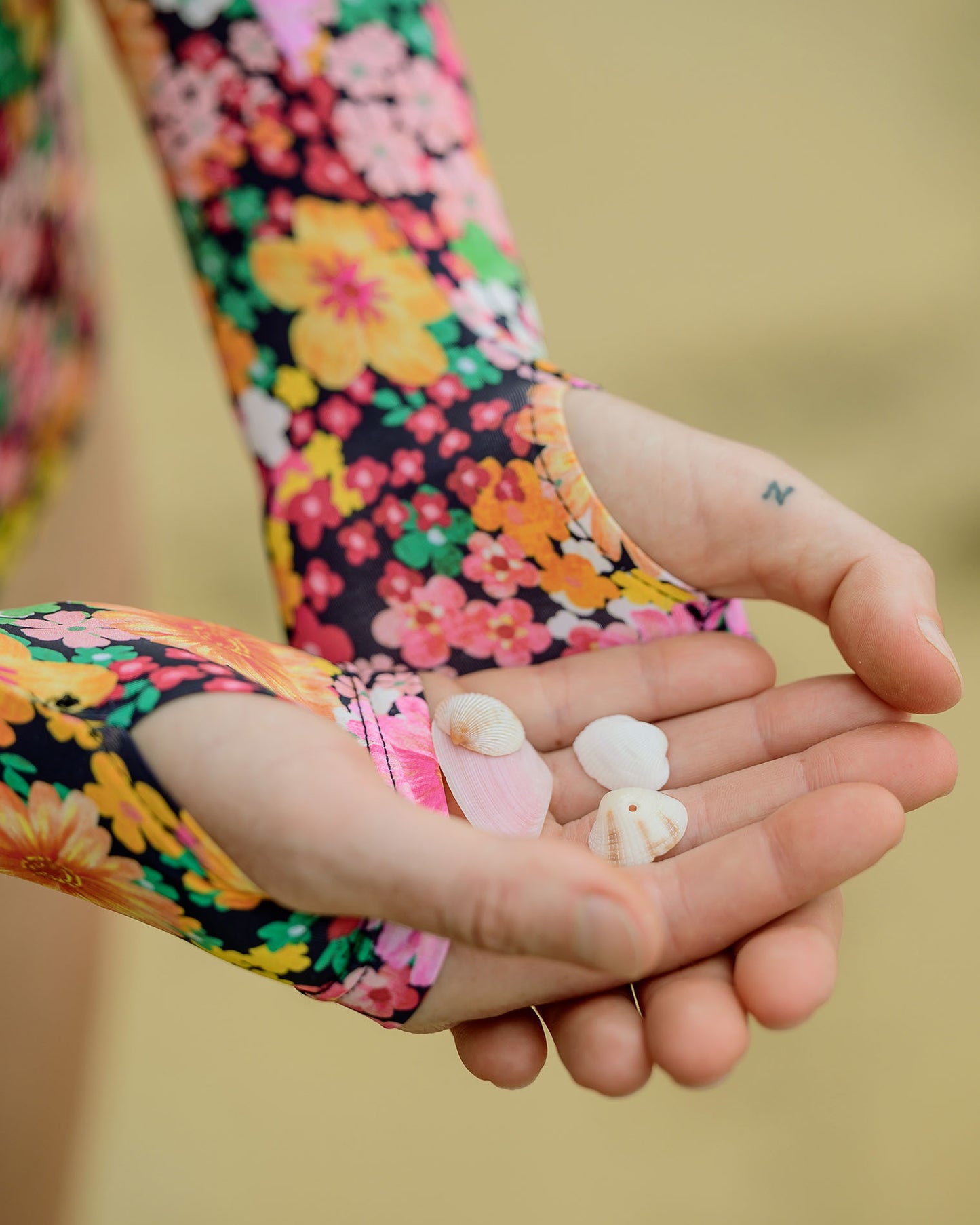 Maiô manga longa com proteção UV