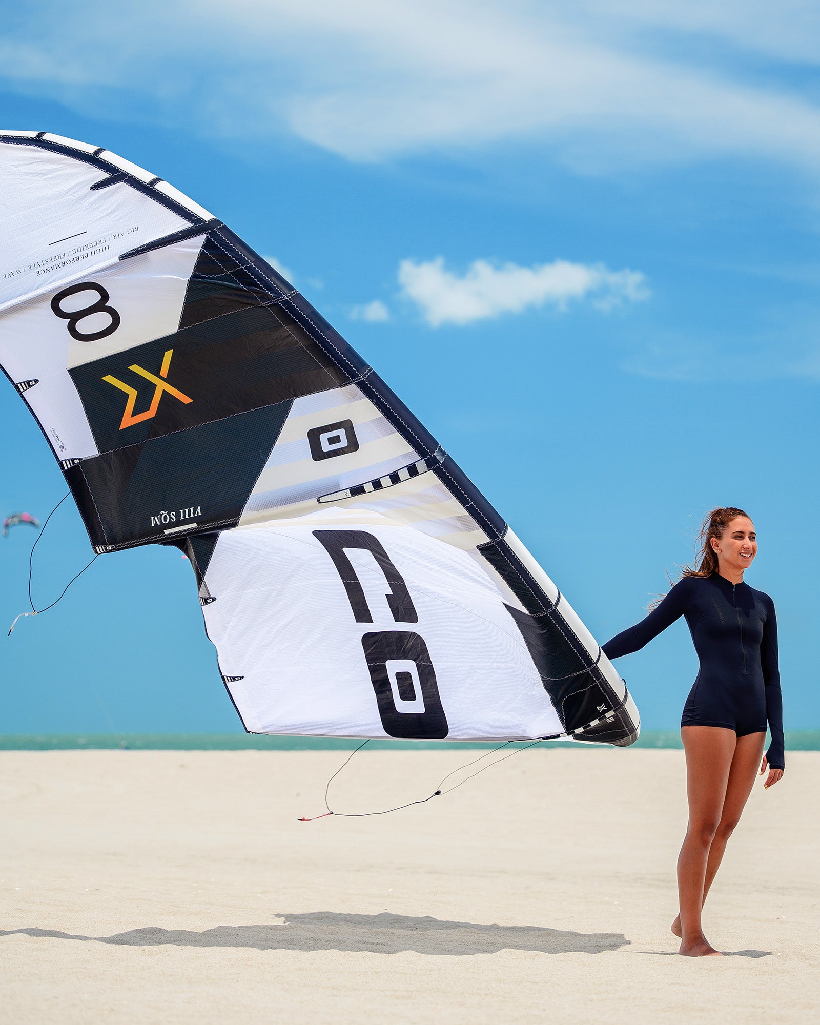 Body Gaya Preto Liso para esportes aquáticos, beach wear, kite surf, natacao, SUP, paddleboard, stand up paddle, wakeboard, wind surf, remo, canoa havaiana, vaa, roupa feminina de praia, roupa de praia, maio, wet suit, lycra para surfe, protecao UV
