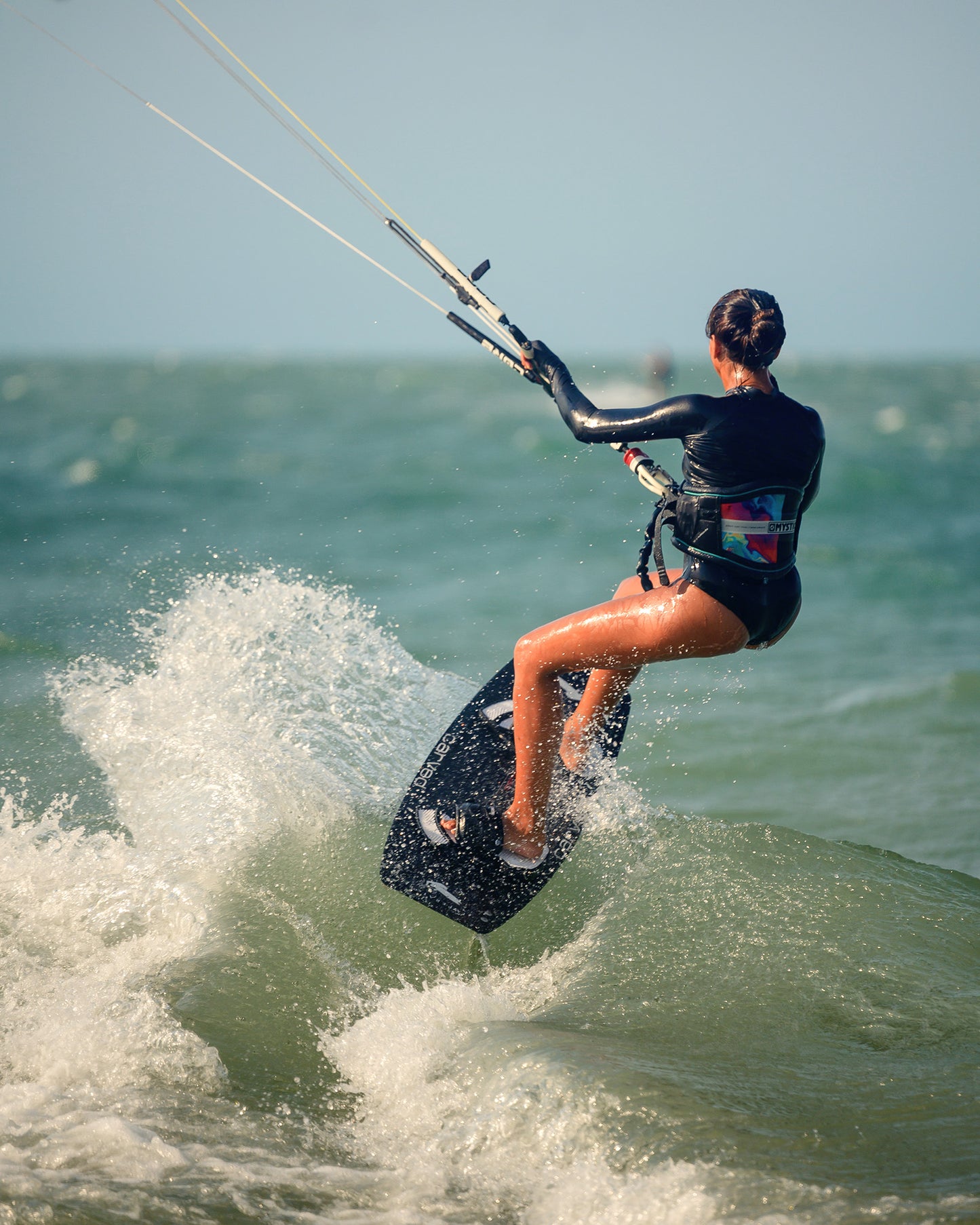 Body Gaya Preto Liso para esportes aquáticos, beach wear, kite surf, natacao, SUP, paddleboard, stand up paddle, wakeboard, wind surf, remo, canoa havaiana, vaa, roupa feminina de praia, roupa de praia, maio, wet suit, lycra para surfe, protecao UV